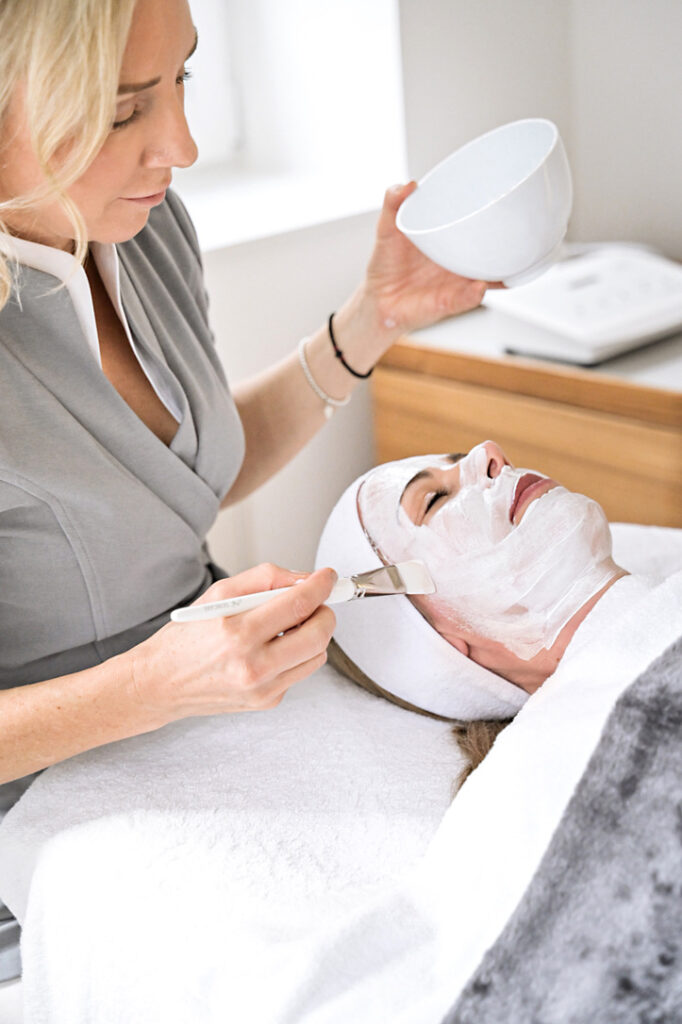 be 109 Acne Defense